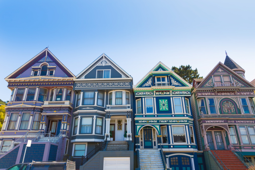 Сан-Франциско известен своими домами в Викторианском стиле. Фото: Depositphotos 