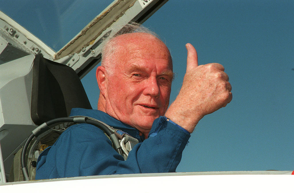 Гленн стал перым американским астронавтом, совершившим орбитальный космический полет. Фото: nasa.gov