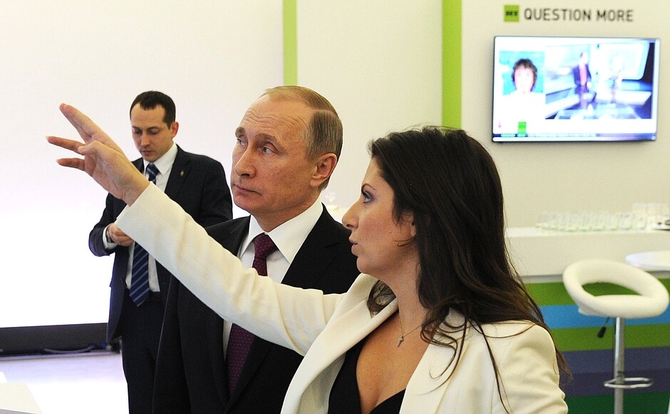 Маргарита Симноньян, главный редактор телеканала RT и Владимир Путин. Фото: пресс-служба Кремля