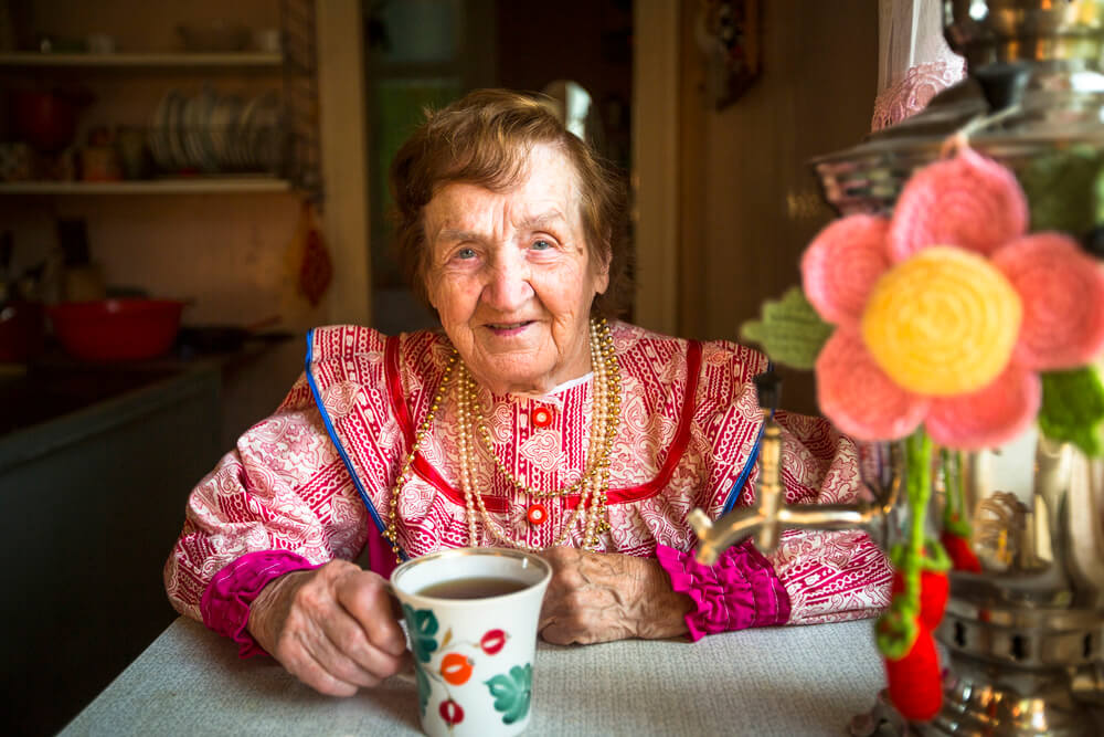 Single pensioners will communicate via Skype with students from other countries. Photo: depositphotos.com