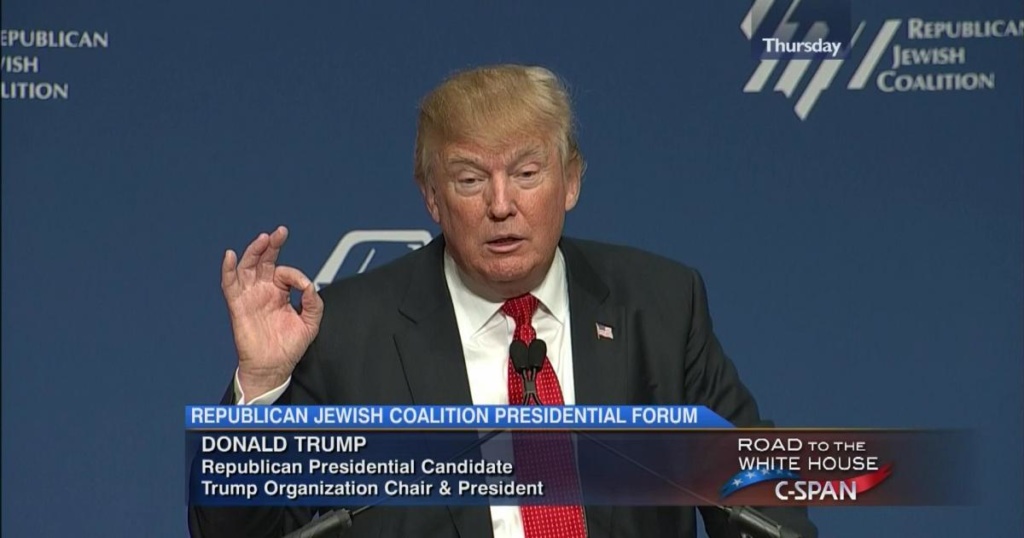 Дональд Трамп выступает на съезде еврейских активистов Республиканской партии. Фото: стоп-кадр с телеэкрана.