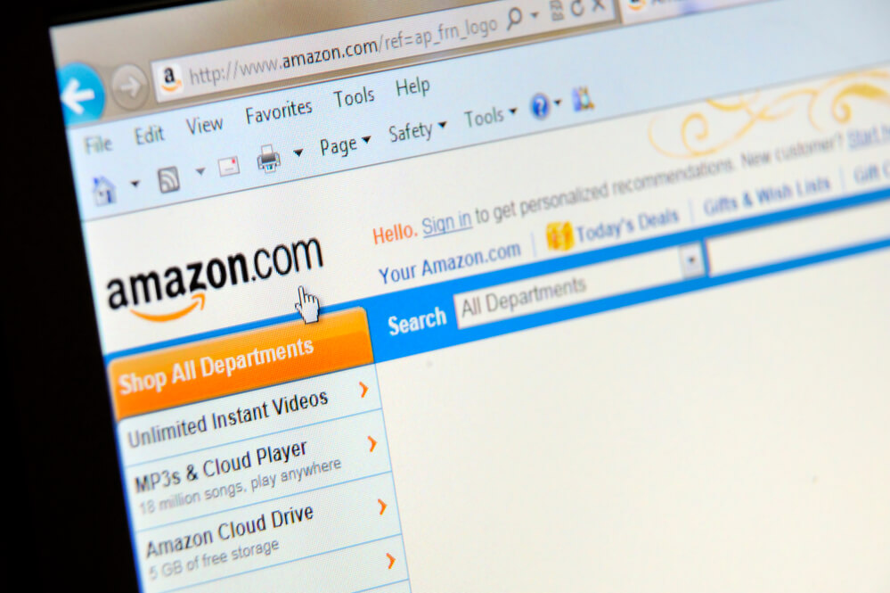 Amazon offers a free $ 10 gift card. Photo: depositphoto