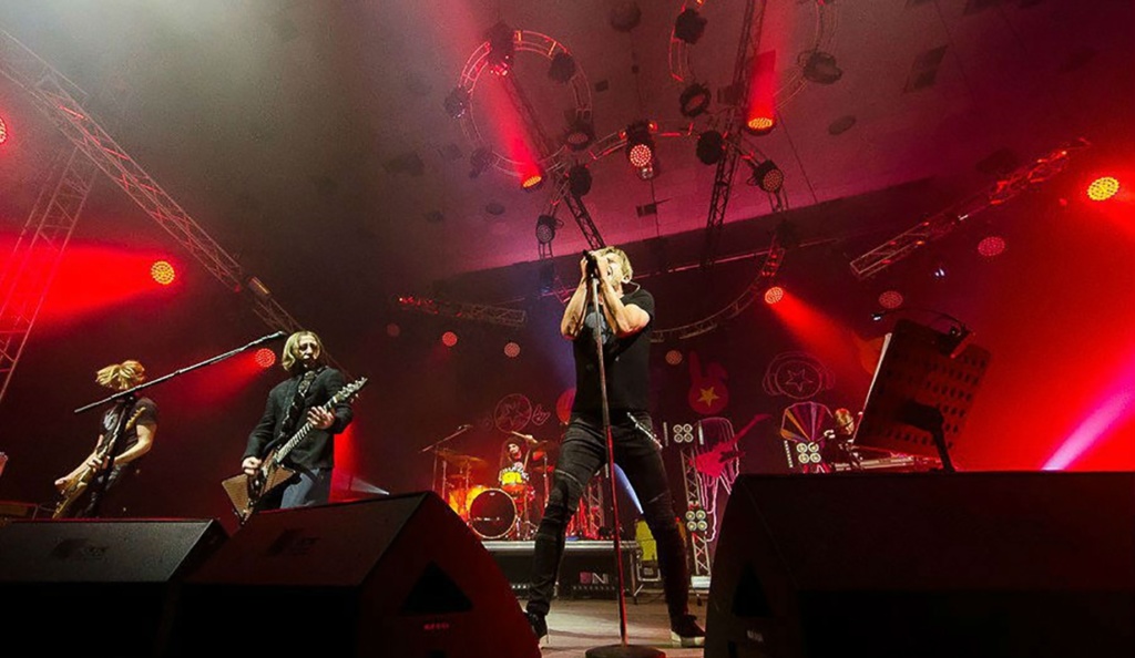 Концерт тура Best Of в Ижевске. Фото: Яна Рафикова, Амир Закиров, Ульяна Бладыка, Сергей Рогозин и Игорь Тюлькин