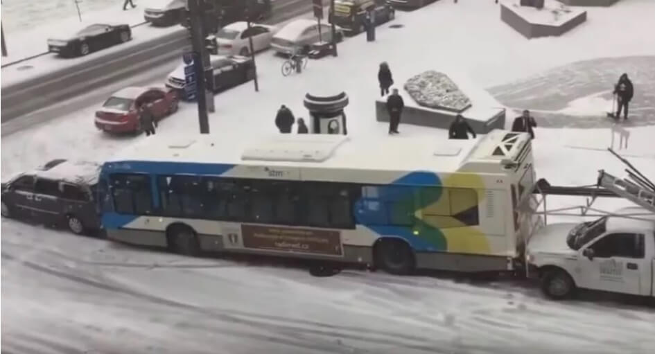 Кадр видео YouTube