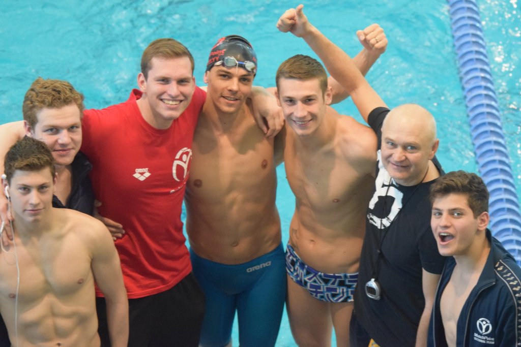 Former Member Of Ussr Olympic Team Is Coaching Us Swimmers In New York
