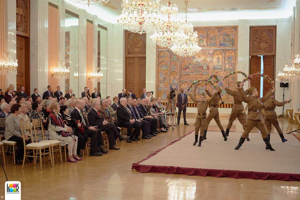 Годовщина встречи на Эльбе Фото: Роман Махмутов и Татьяна Гаврилова