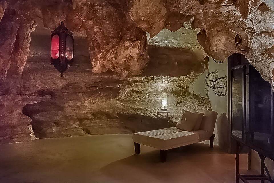 Фото: Facebook Beckham Creek Cave Lodge.
