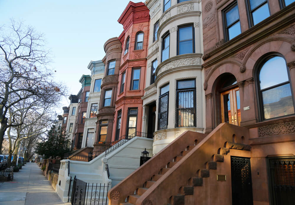Жилье в нью йорке купить дом в риге межапарк