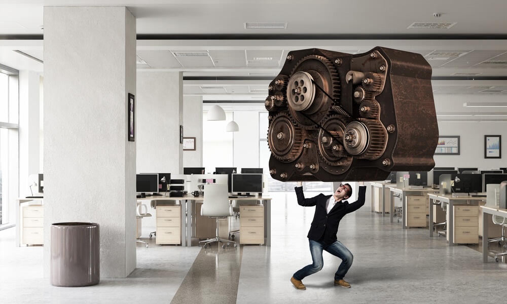 Is he strong. стронгмен рисунок. Be strong баннер. Is he strong. мой король мужчине.