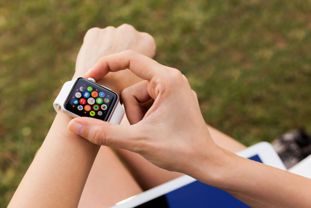 2024 Apple Watch to Feature New Look, Blood Pressure Monitoring and Sleep  Apnea Detection - MacRumors