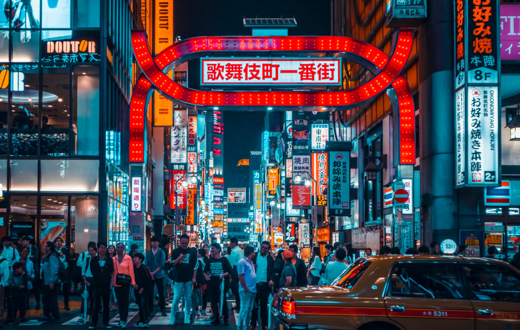 Տոկիոյի փողոց գիշերը